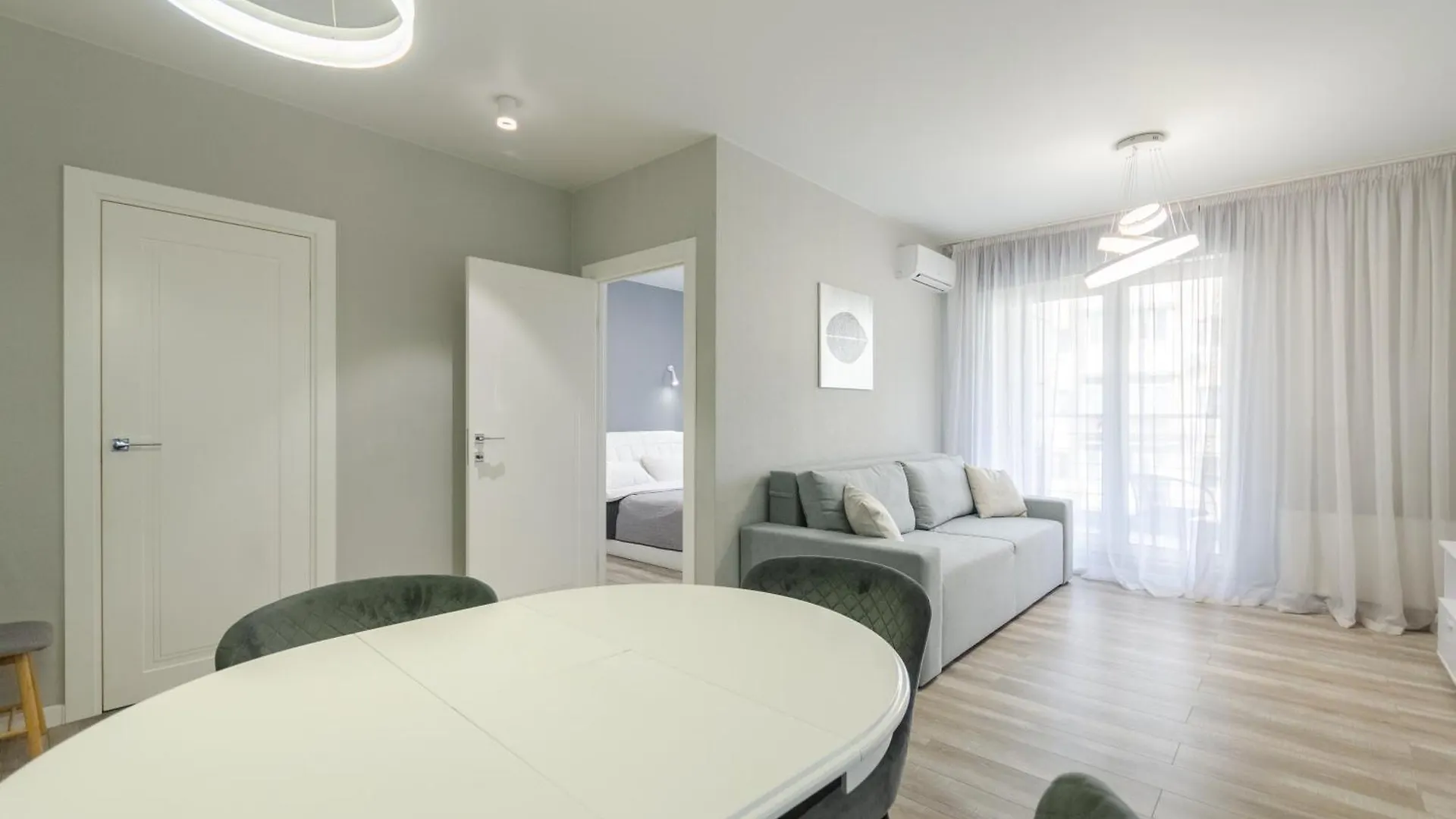 Petrovdom Apartments 4-467 In Rc Central Park ,7 John Mccain Street 키예프