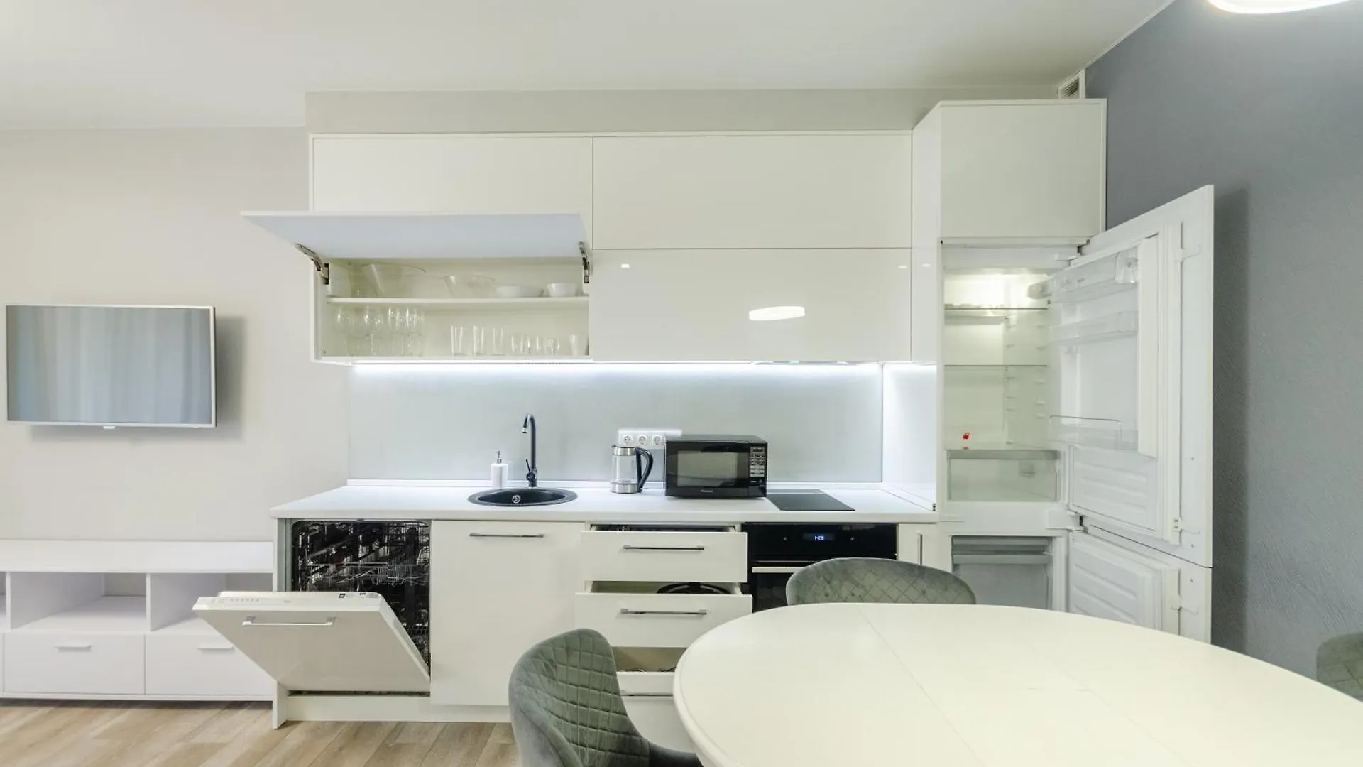 Petrovdom Apartments 4-467 In Rc Central Park ,7 John Mccain Street 키예프 우크라이나