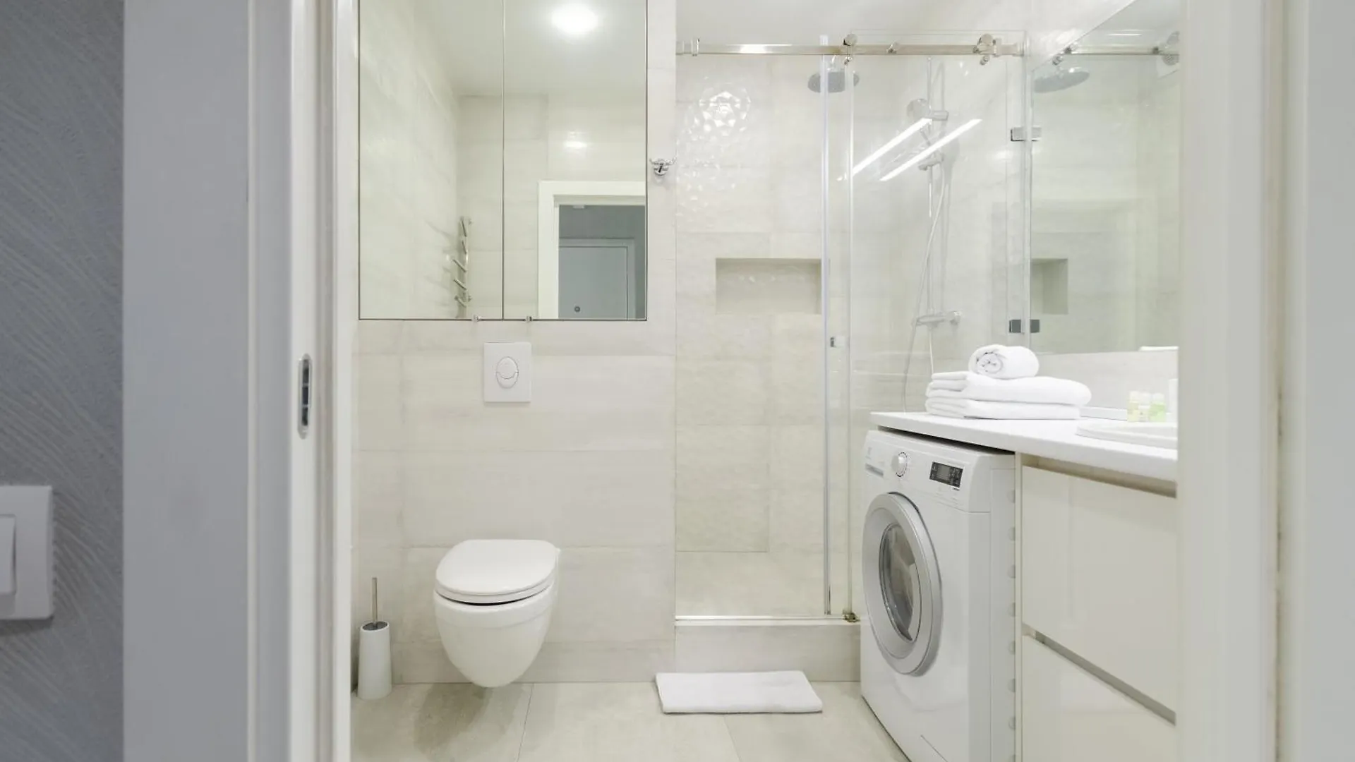 Petrovdom Apartments 4-467 In Rc Central Park ,7 John Mccain Street 키예프
